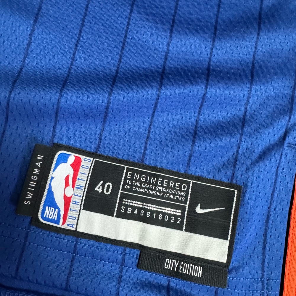 Nike Julius Randle #30 New York Knicks NBA Swingman Pinstripes Jersey Men 40 S - Picture 2 of 9